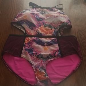 2/$15 Plus Size Cut Out Swim Suit 2x High Neck
